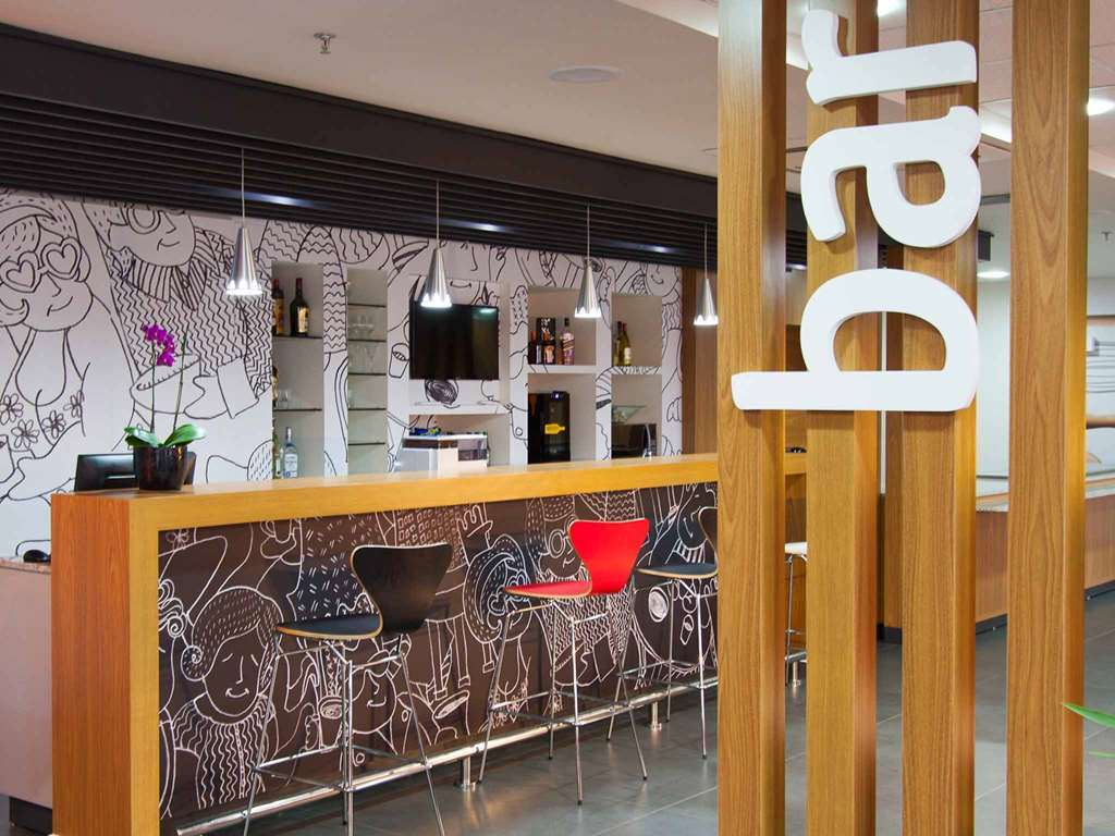 Ibis Cascavel Hotell Restaurant bilde