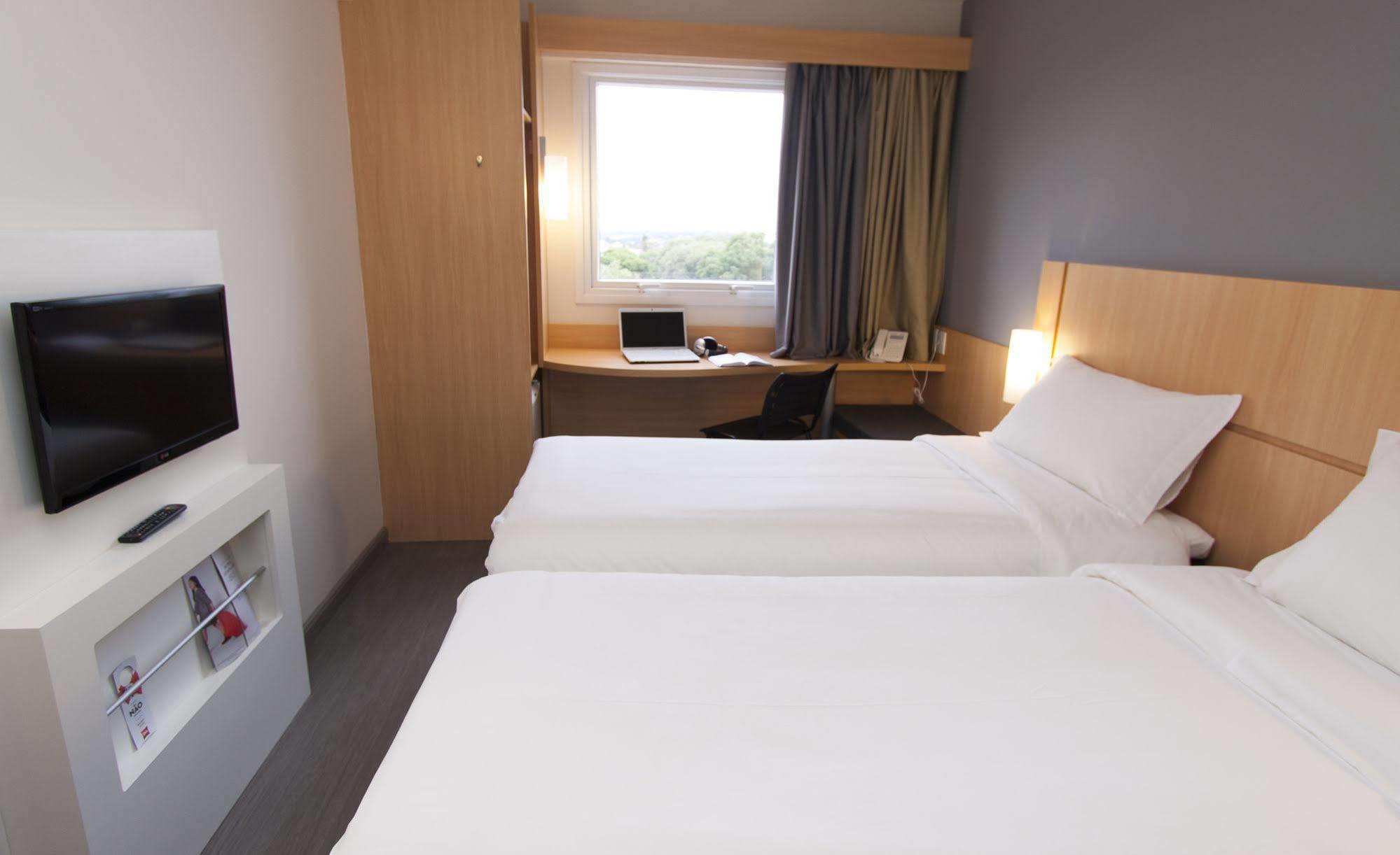 Ibis Cascavel Hotell Eksteriør bilde